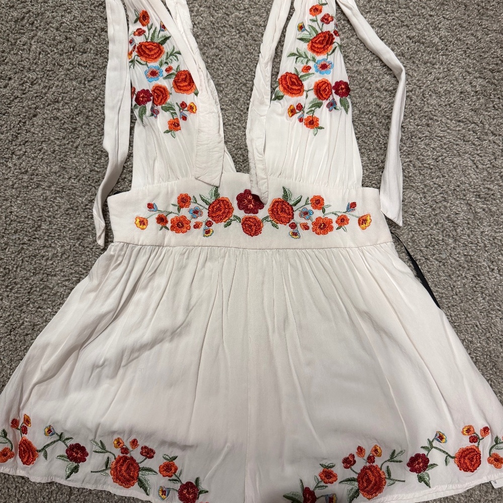 White with flowers overall shorts